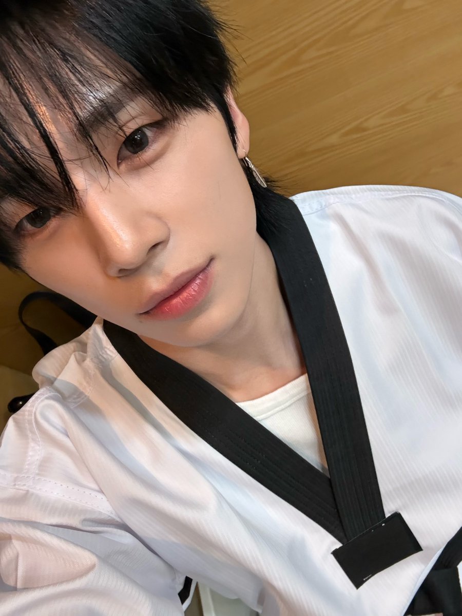 ridethegeonie's tweet photo. 순수 와꾸로 알티 탈 수 있는 남자 좋아하라는데
와꾸 수준 가능한데 님들이 안 태워주는거잖음 https://t.co/yUtpMsiQub
