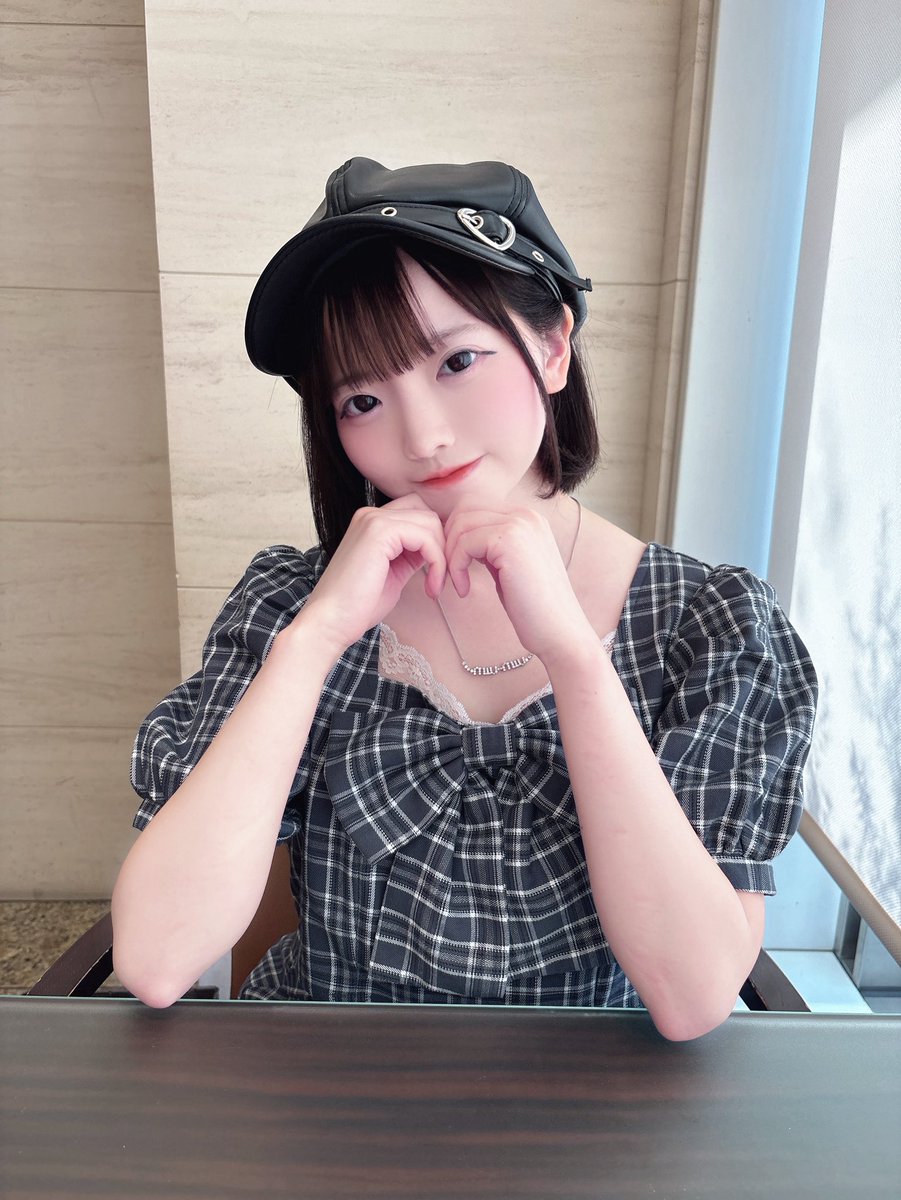 PUREMORPH_mea's tweet photo. え~可愛いから奢ってくれるよね？ᐡ⸝⸝>  ̫ <⸝⸝ᐡ https://t.co/sOAwHoKcng