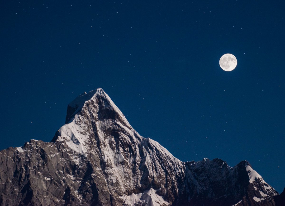 Mt_Siguniang's tweet photo. Same moon, different mountains. 🌕
Wherever you are tonight, wishing you a peaceful Mid-Autumn Festival from Mt. Siguniang.
#MidAutumnFestival #ChinaTravel #Sichuan https://t.co/frySMM2SCK