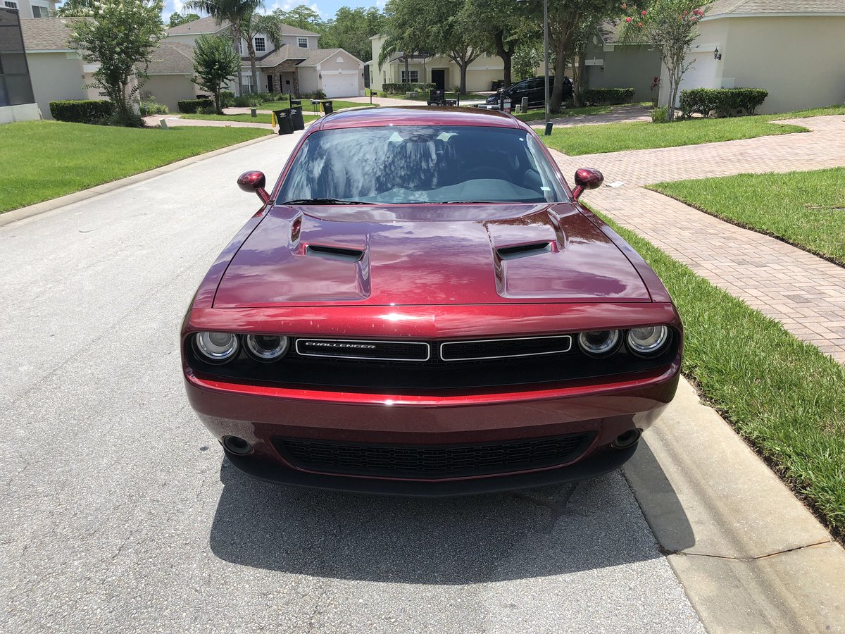 bakerj850's tweet photo. @LUDENClassics Always rent one of those when I go to America https://t.co/P7zQGMPEsT