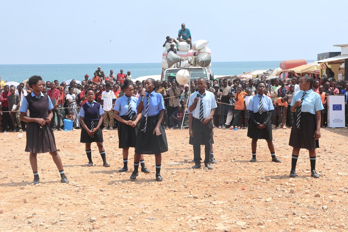 FAOZambia's tweet photo. 🐟 #KapentaDay2026 brought together fishers, traders, cooperatives, financiers and private sector partners in Mpulungu to showcase innovations, boost market linkages and promote a stronger, more sustainable kapenta value chain.
#FISH4ACP @EU_Partnerships @BMZ_Bund @PressACP https://t.co/XhTXXsZ7el