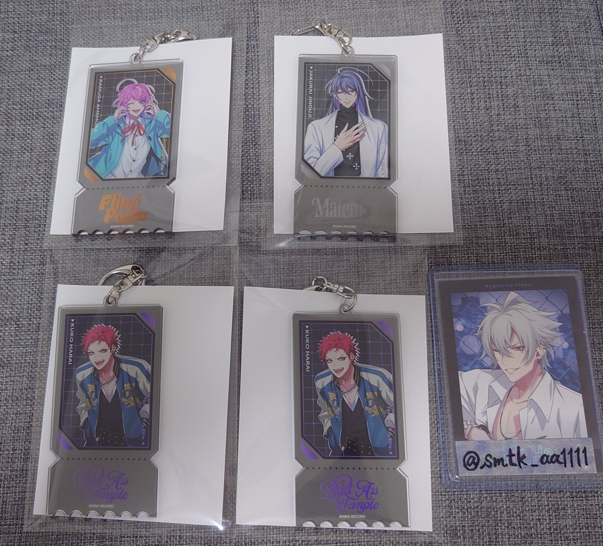 smtk_aa1111's tweet photo. 【交換】ヒプノシスマイク ヒプマイ 12thライブ Birthday ver. バースデー トレーディング チケット風アクリルキーホルダー アクキー

(譲)乱数・寂雷・空却2

(求)左馬刻

お取引は郵送のみです。よろしくお願いいたします。 https://t.co/JPKNEovQPP