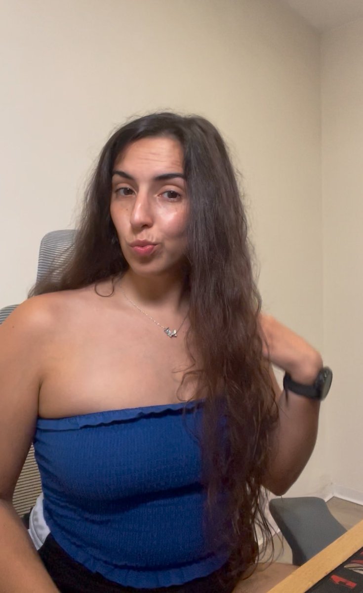 maliailena's tweet photo. streamzinha on, league, reacts e GTA

Se me falam do pingo doci eu dou alt f4 https://t.co/dA9mxwbNaG