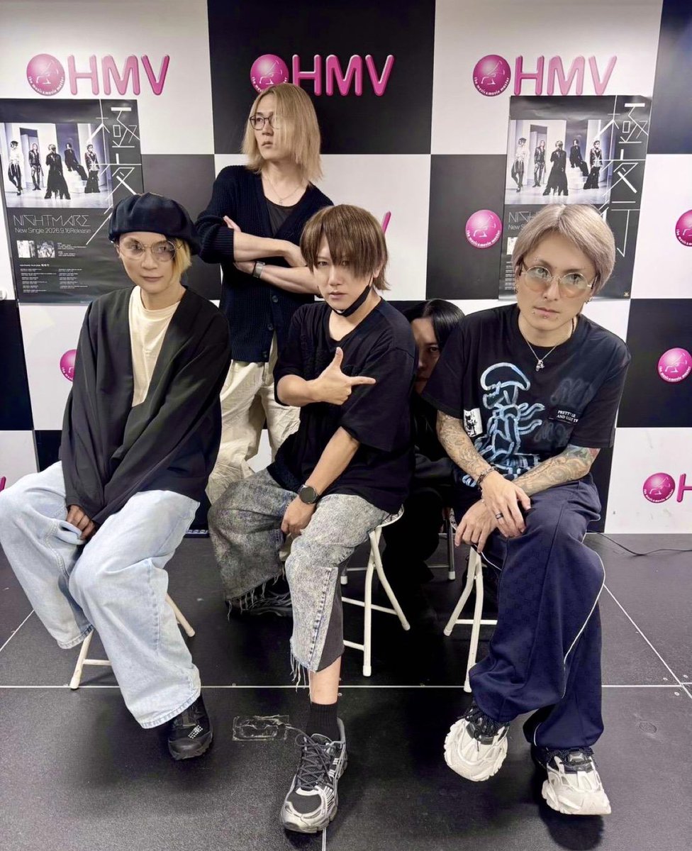 crownrecord's tweet photo. 【#NIGHTMARE】
／
Thank you‼︎‼︎‼︎
＼

34th Single「#極夜行」リリースイベント at HMV仙台 E BeanS
Fin.

沢山のご参加ありがとうございました✨
明日明後日のLIVEも楽しんでください☺️

___
Next ⇰
9/29(火)17:30〜名古屋fiveStars
https://t.co/SUg1m5RWkd

#RUKAさんのかくれんぼ https://t.co/HujxAGWgtf