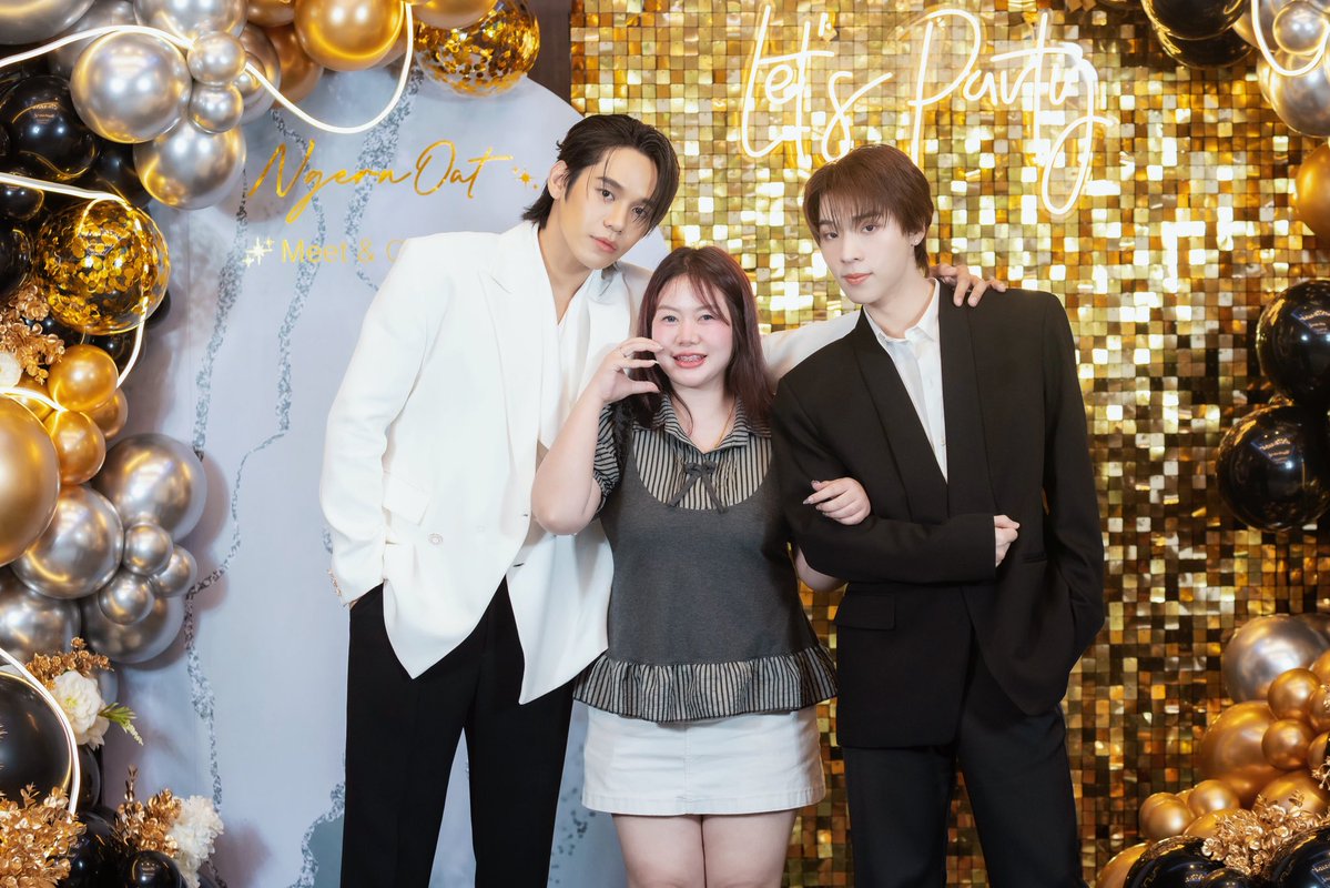 mantoupenmeaw's tweet photo. 🧸ྀི SPECIAL MG WITH NGERNOAT 🧸ྀི

𓍢ִ໋🌷͙֒ ᰔᩚ โอ๊ย ตกใจหมดมากอดเค้าเลย 𓍢ִ໋🌷͙֒ ᰔᩚ

#NgernOatSpecialMGbyHNL
#ชูก้า ⋆˚𝜗𝜚˚⋆#NgernOat ⋆˚𝜗𝜚˚⋆ #เงินโอ๊ต https://t.co/4vvPzHujL9