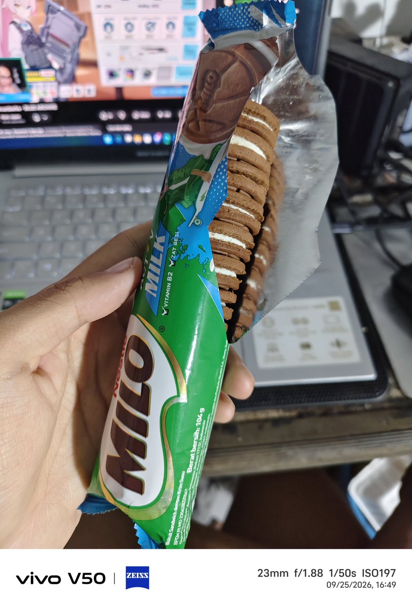 mikestarlight_'s tweet photo. most likely the last "dinner" i had tonight
idk about tomorrow, i'm just waiting for my death atp https://t.co/YfEKzby1pB