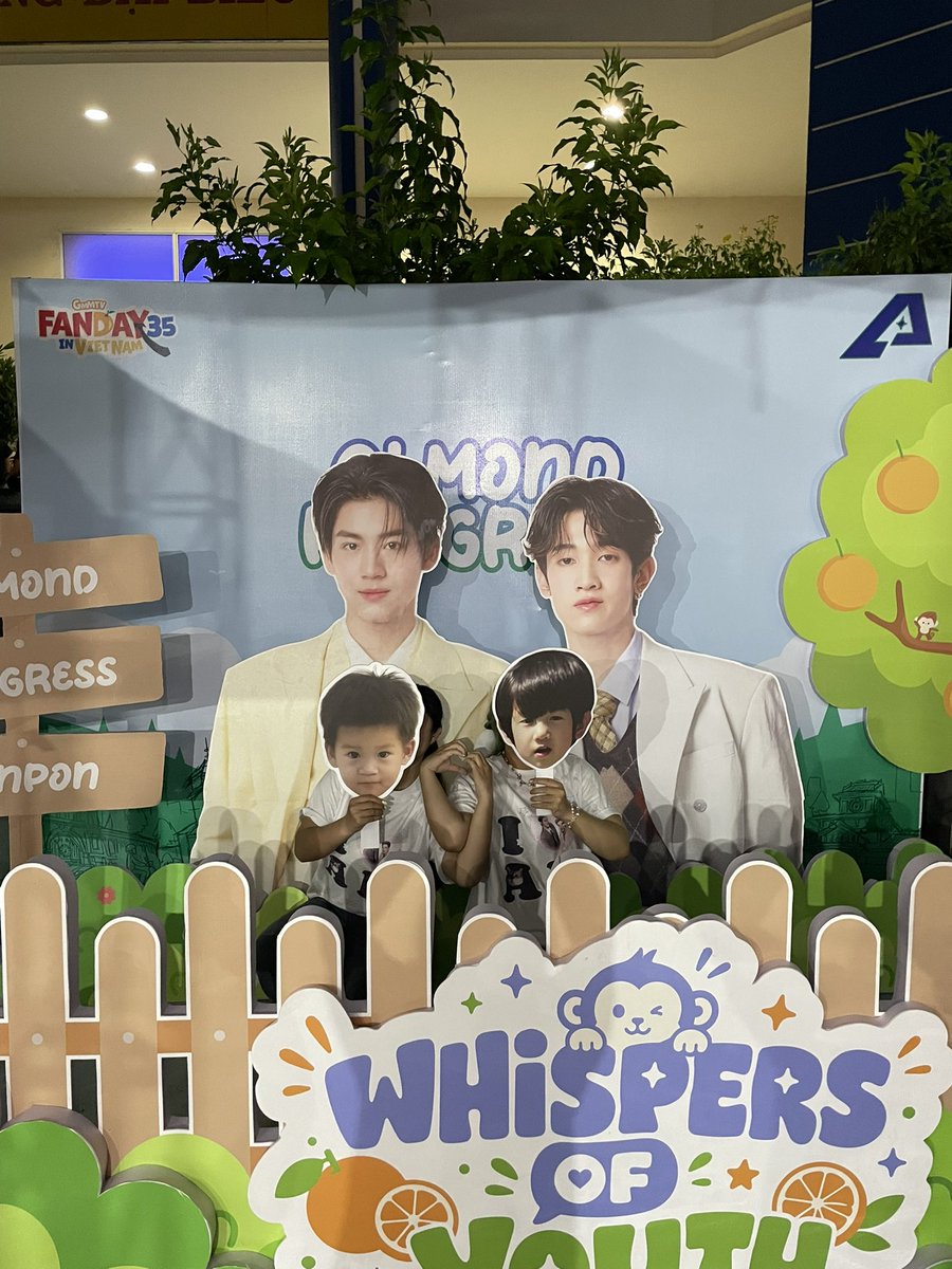 SomSomAP21's tweet photo. ✨ PROJECT IS READY! 💙💚

Tất cả các hạng mục của project đã được thi công hoàn tất rồi ạ! 🥹✨
Giờ chỉ còn chờ đến ngày mai để mọi người cùng đến gặp AlmondProgress và tận hưởng một ngày thật đặc biệt thôi 🧡🍊

Hẹn gặp mọi người ngày mai nhé!
Let’s make more beautiful memories with AlmondProgress together. 🇻🇳💙💚

#AlmondProgress #PSPW #APFANDAYxVIETNAM #GMMTVFANDAY35