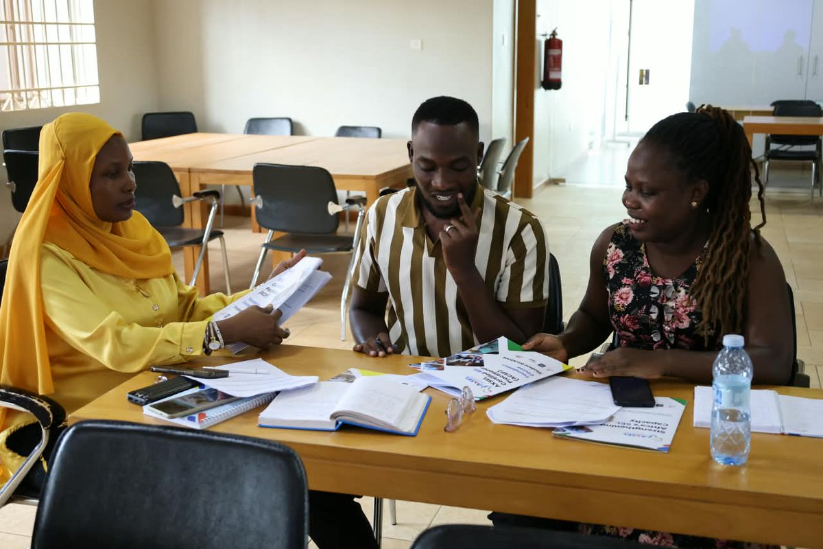 UwezoUganda's tweet photo. Today, we wrap up an intensive 5-day Africa Centre for Social Emotional Learning (AxSEL) Foundations Course in Kampala! Covering four modules, this has anchored participants to frame Social Emotional Learning as part of everyday teaching, assessment and institutional practice as they set on their journey of becoming AxSEL Certified SEL Practitioners (ACSP).

Together, we are contributing to building a shared understanding of Social Emotional Learning (SEL), strengthening pedagogical practices, and preparing to integrate these vital skills into the regional education contexts. #AxSEL #SEL #EducationTransformation