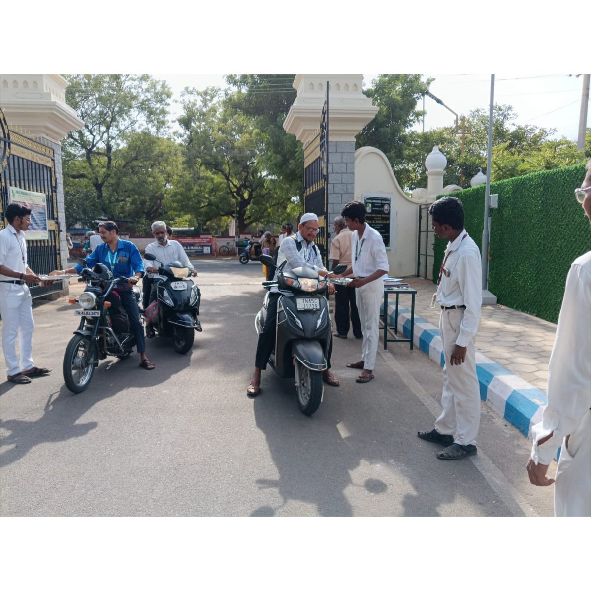 Jmc_Nss's tweet photo. On 03 September 2026, Teacher's Day was celebrated by the National Service Scheme (NSS) Units of Jamal Mohamed College (Autonomous), Tiruchirappalli. As part of the programme, NSS Volunteers warmly welcomed the College Principal, Secretary and Correspondent, Assistant Secretary https://t.co/Gkt6FYnRMX