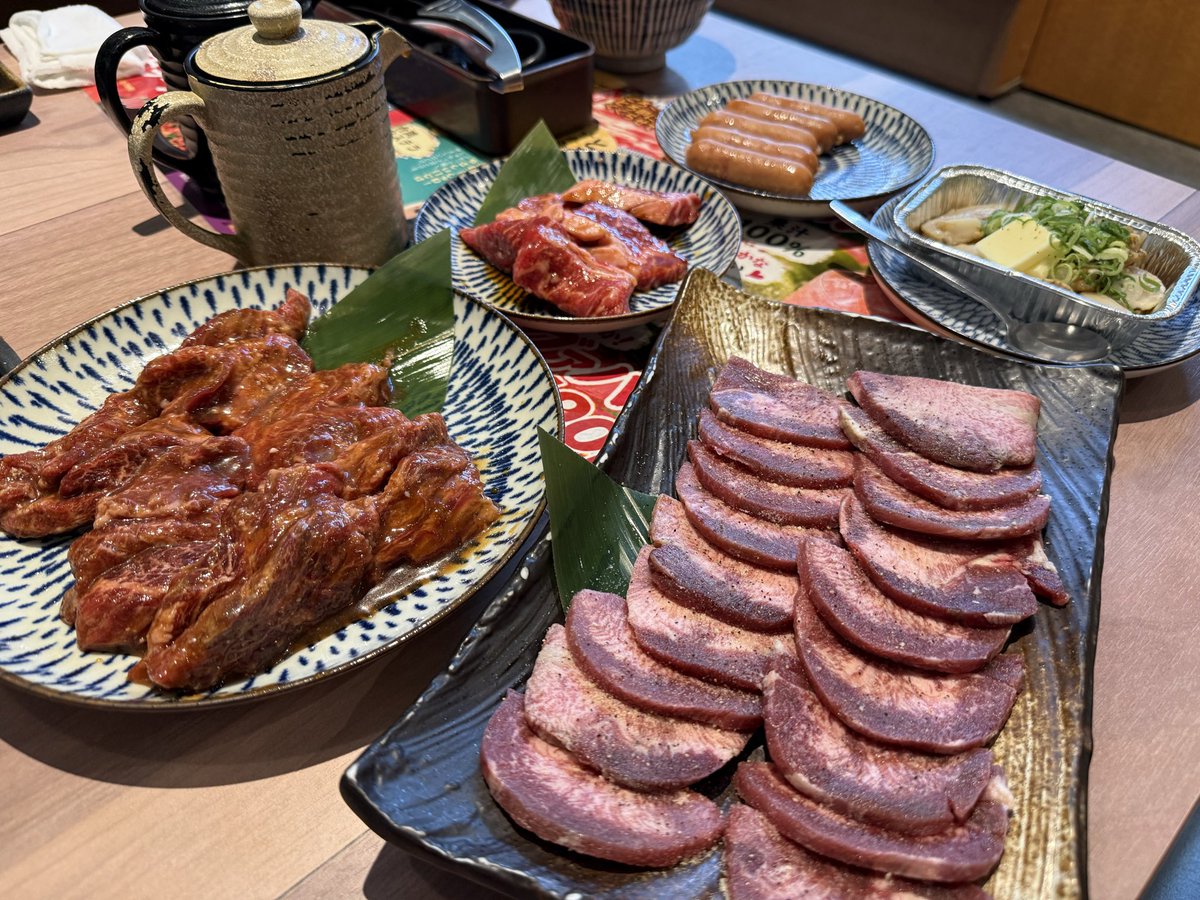 kinopid's tweet photo. 肉食べに来た！ https://t.co/9Kinvqbubj