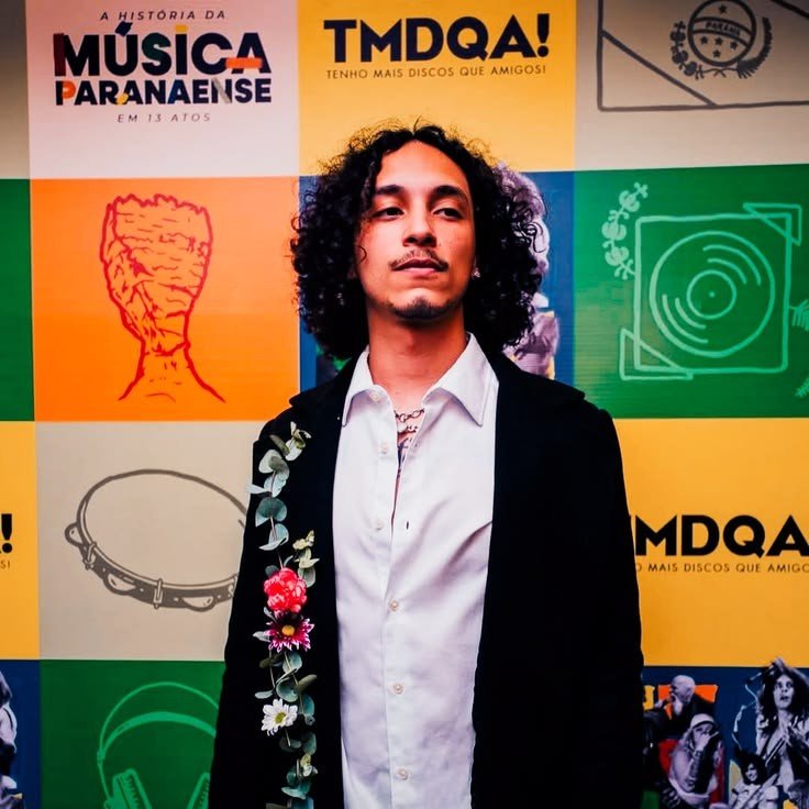 DiegoFe32051929's tweet photo. Hoje é aniversário do poeta da cena geek Rodrigo Zin!!!

Vão no insta dele desejar feliz aniversário!!! https://t.co/vWXcwAn8Kr