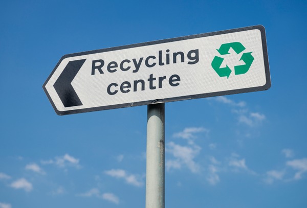 dcsdcouncil's tweet photo. ♻️ Recycling Centres across Derry and Strabane will move to Winter Opening Hours from Monday 28 September.
Before you visit, please check the opening times for your local centre as hours vary by location.
https://t.co/2BtOS4sxof https://t.co/LeZeKYcnNs