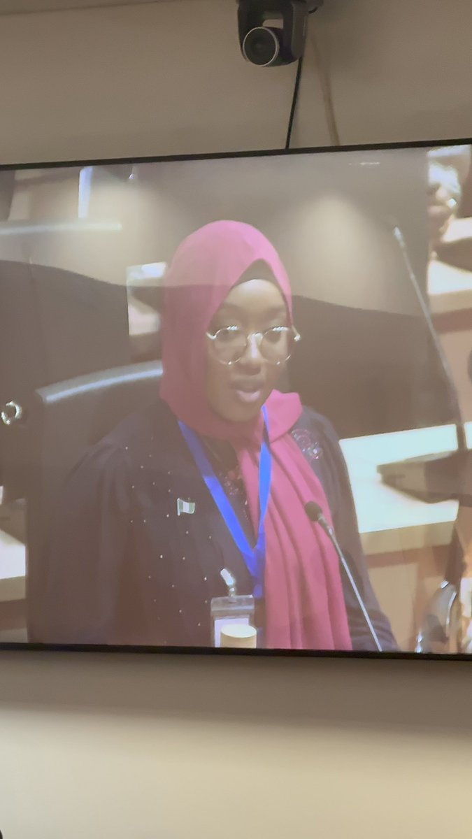 Aisha_Asila's tweet photo. From UN House in Abuja to the UN General Assembly, in sha Allah. 🤲🏽✨ https://t.co/aTwolJTe5K