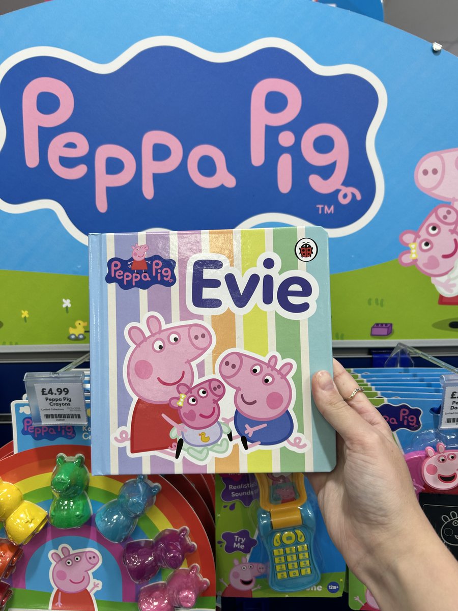 PyramidsSC's tweet photo. Know a little one obsessed with Peppa Pig?

@cardfactoryplc have an amazing range of birthday goodies. From toys and balloons, you’ll find everything you need to make their day extra special. https://t.co/uhlE81YAGV
