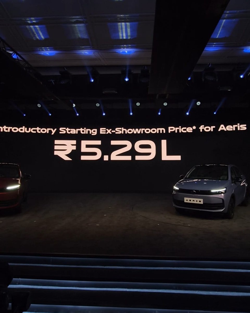 Ifra1896's tweet photo. The Aeris has definitely made my car shortlist a little more complicated. ₹5.29L changes the equation.
#TataAeris
https://t.co/yNwWIRfB86