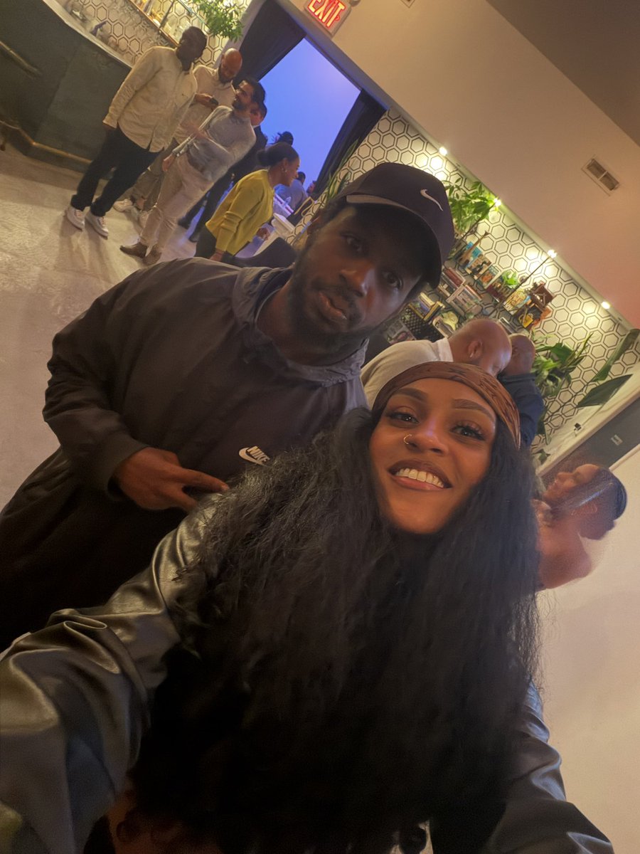Tsexie_'s tweet photo. 🗣️We In This Together🤎🤞🏾
#Tsexie #Management #Relationship #Fyp #Music #BronxSummit #Security #CommunityDinner https://t.co/UVXjaH2UHf