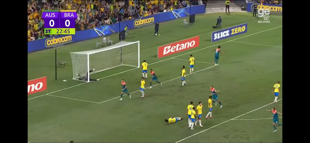 Jota4Fc's tweet photo. @br_dadepressao Hugo? https://t.co/bm9K8AgCfI