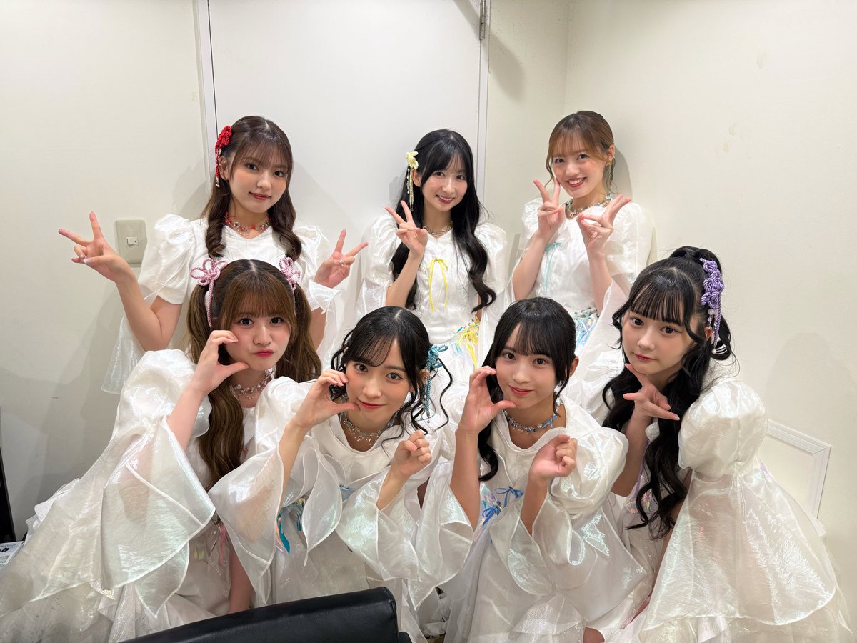 battengirls_jp's tweet photo. ／
『ちゅぴ』リリースイベント
📍東京・HMV&amp;BOOKS SHIBUYA
＼

リリースイベント初日❕
ありがとうございました🔮

明日は
📍埼玉・コクーンシティ

🔗詳細はこちら
https://t.co/VmdKhminoz

明日もお待ちしてます🌟

#ばってん少女隊 #ばっしょー #ちゅぴ https://t.co/8LYuHpZwm9