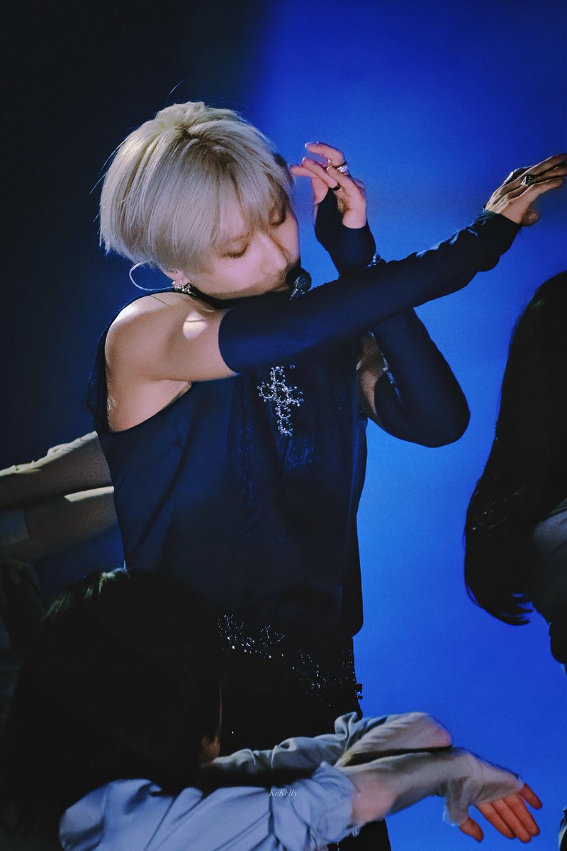Kekelly0529's tweet photo. 260919 LiMiNaL Day2
🦋🪞🧊

#TAEMIN #태민 #泰民 #テミン https://t.co/s5DXmqoMBQ