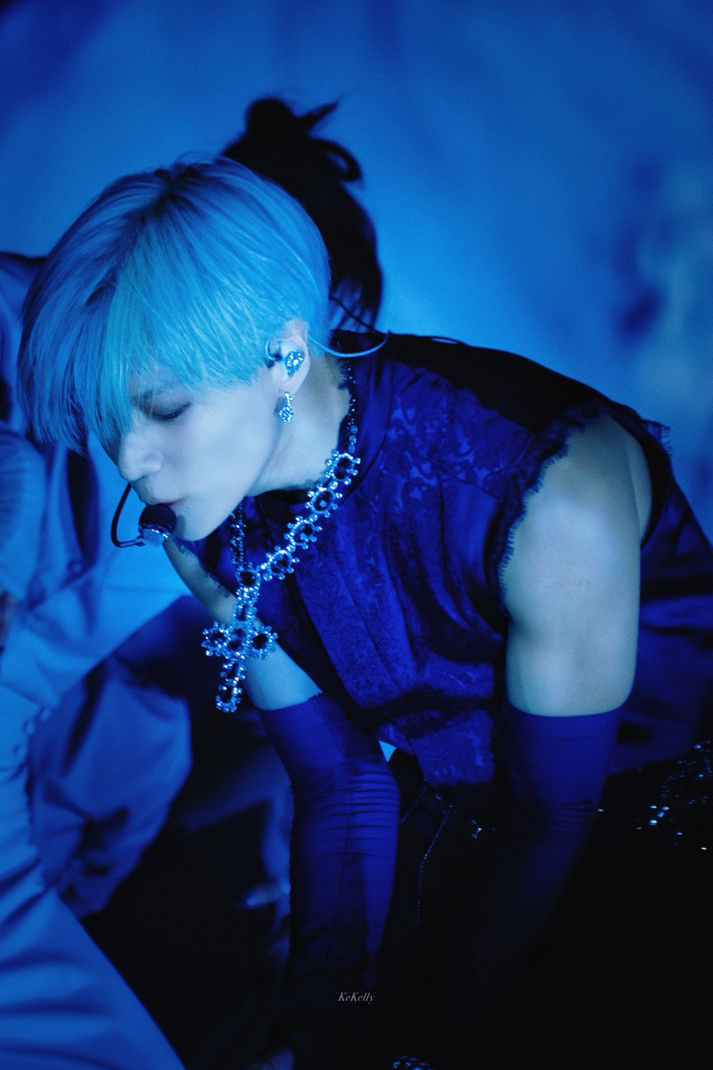 Kekelly0529's tweet photo. 260919 LiMiNaL Day2
🦋🪞🧊

#TAEMIN #태민 #泰民 #テミン https://t.co/s5DXmqoMBQ