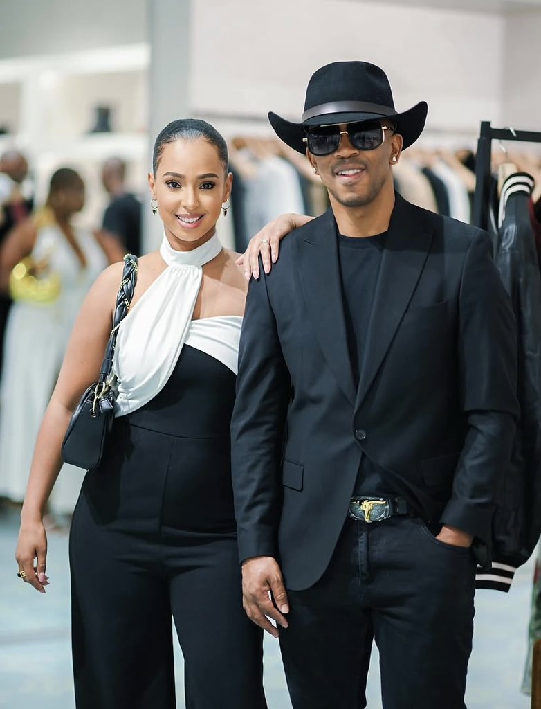 Melo_Malebo's tweet photo. Theo and his wife make such a beautiful couple.🖤 https://t.co/Uv98xvsMX2