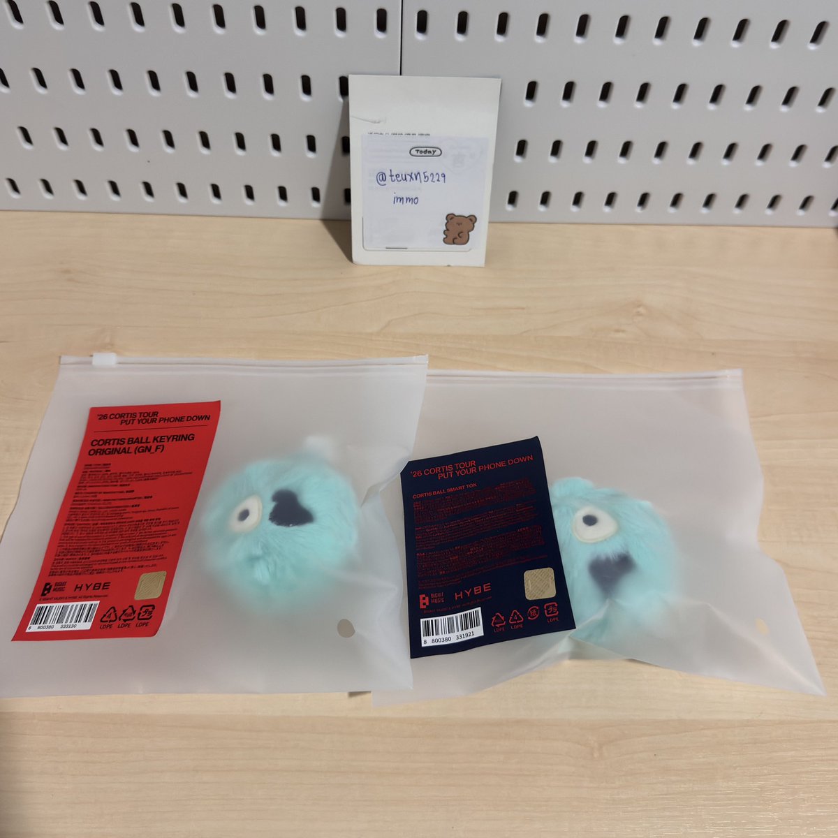 teuxn5229's tweet photo. ꒰ปล่อยค่า | พร้อมส่ง꒱ 

🪄Cortis Ball SmartTok 550฿

🪄Cortis Ball Keyring 450฿

🪄Photo Keyring น้องกอน 350฿

🪄Slogan Towel Cortis 650฿

📮รวมส่ง

#ตลาดนัดCortis https://t.co/sEb3ht1owH