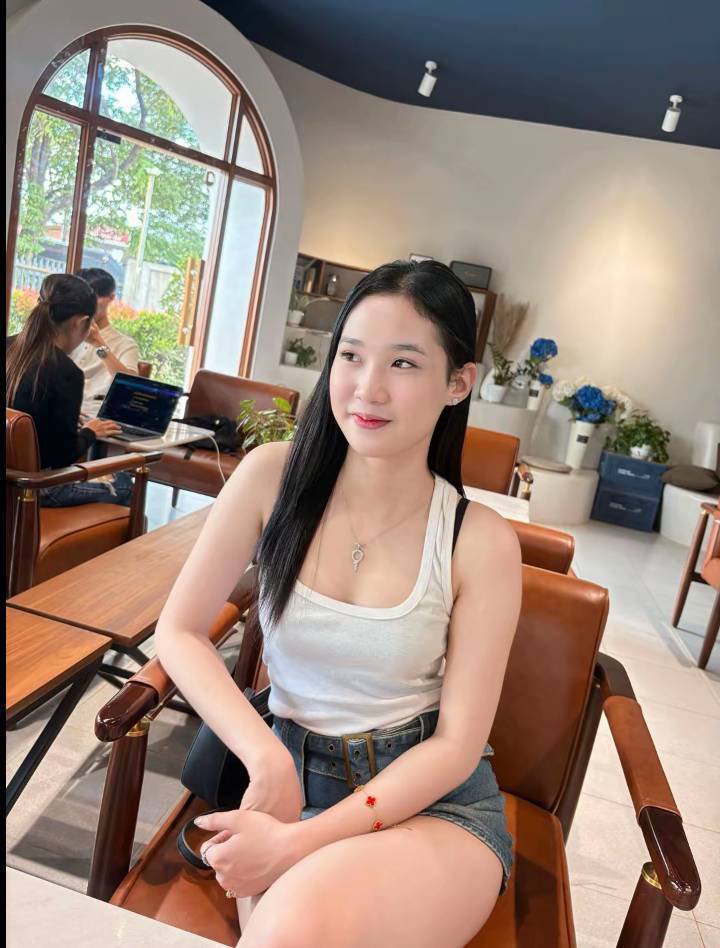 AletheaHarca's tweet photo. ตอนแรกก็ไม่เชื่อ จนกระทั่งลองใช้เอง... ไอเทมลับที่บิวตี้บล็อกเกอร์เกาหลีโหวตให้เป็นอันดับ 1!" 💖 ครีมกันแดดเนื้อซูเฟล่ บางเบา คุมมันนาน 🌸
//🐹❣️

รับงานตลาดไท

👉𝑳𝒊𝒏𝒆🆔  :  @264wesqp

เพีมเพิอน
https://t.co/QVwqnvgje4

  6oo/1

#รับงานตลาดไท #รับงานนวนคร👇😁📌😁📌 https://t.co/mT28kF3Z8z