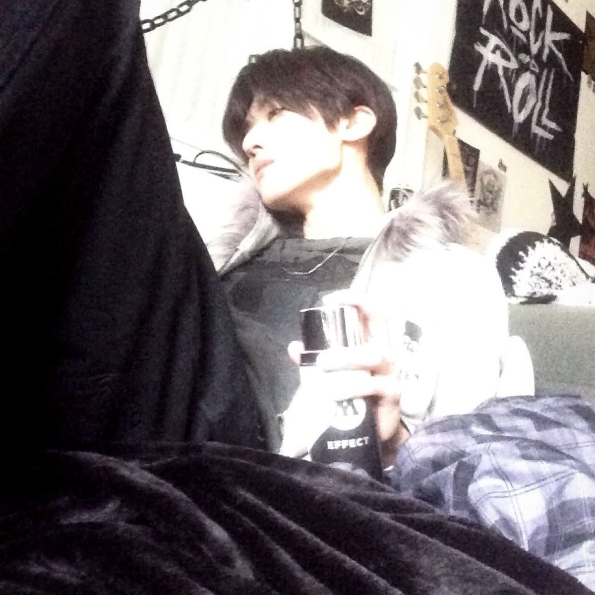sionologist's tweet photo. https://myspace/emoboy123.com https://t.co/hk3l1Cf2kV