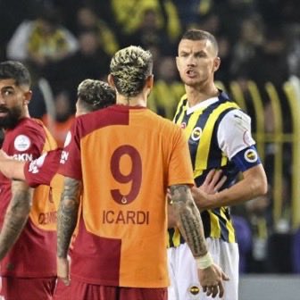 lixielzz's tweet photo. Timedaki fener formalı icardi editleri atanlara karşı tepkimiz https://t.co/7eFr7hJksT