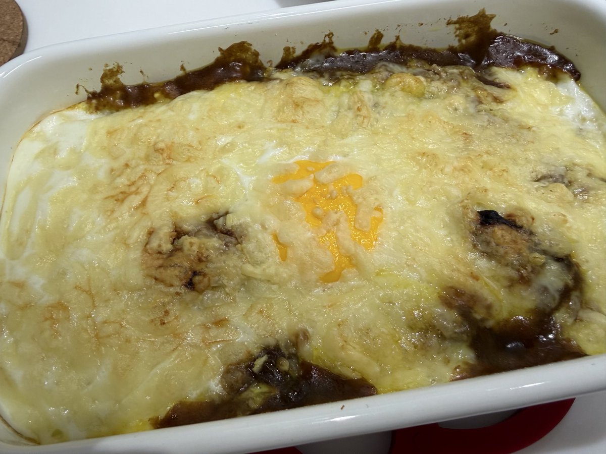 setsugeccarica's tweet photo. 中秋の名月ということで月見焼きチーズカレーしてみた https://t.co/MPcd27Ytjf