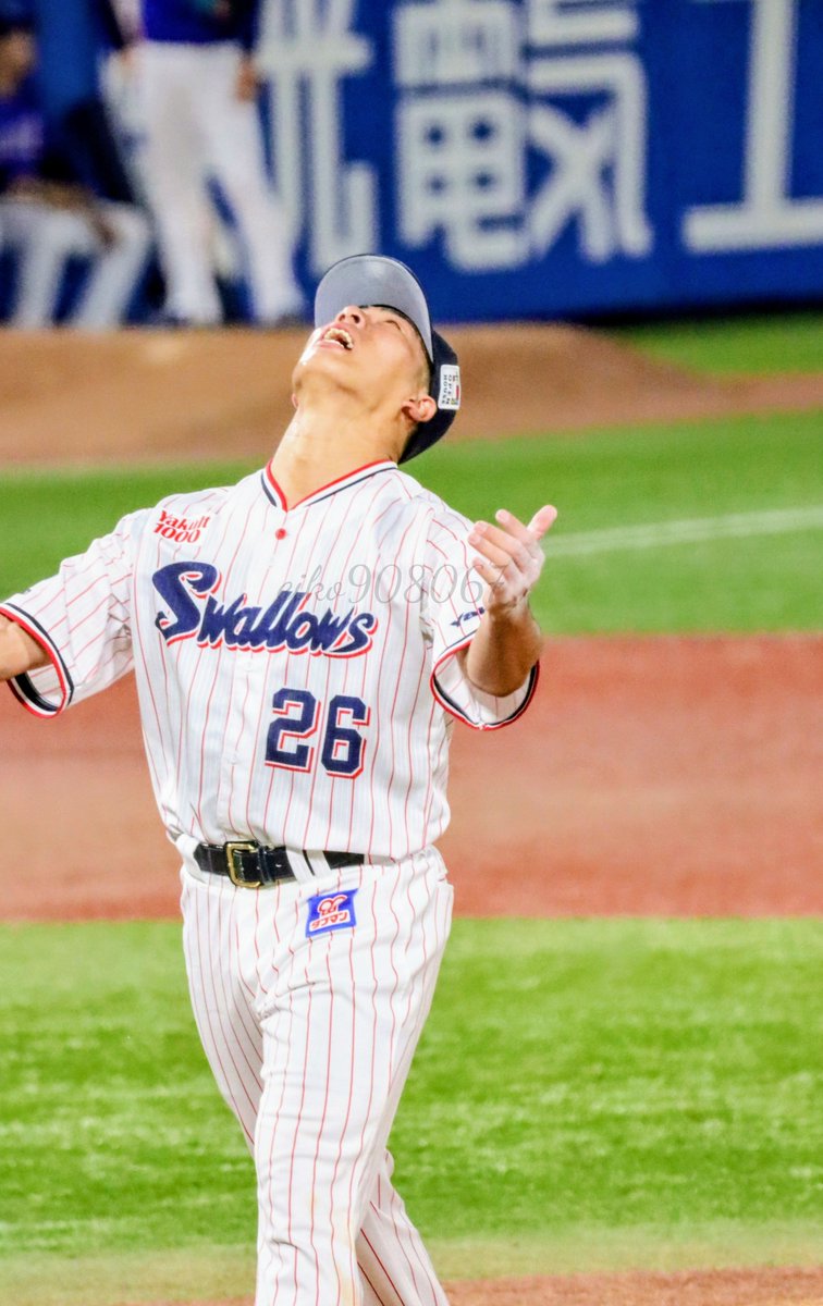 k2tiamo's tweet photo. 満塁のピンチを抑えた7回裏

山野投手かっこいい！！

#山野太一
#swallows https://t.co/NayeeZz3vh