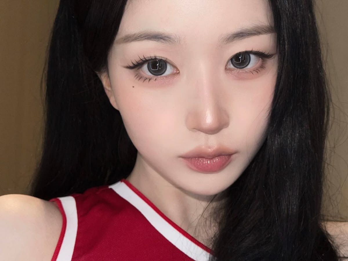 ohaevenly's tweet photo. this insane face card omg https://t.co/u5bmnjqznO