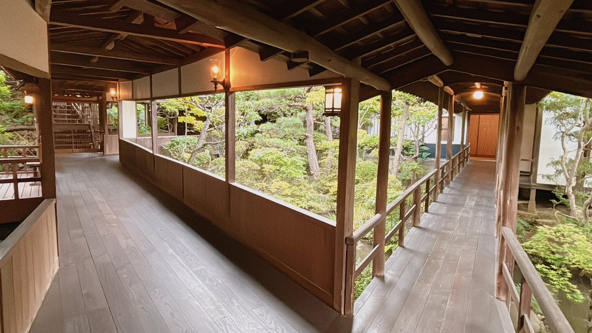 yukari88co's tweet photo. 日本の美しい建築をみて https://t.co/6j1VsecOiv