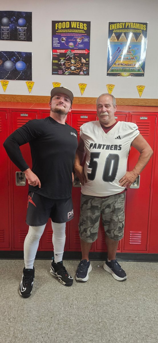 AAbbott2027's tweet photo. My Jersey, Your Impact!  Oscar and Cheri have made a major impact on my life.  They have always been there for me supported me and others in ways that many will never know.  You both brighten our hallways in a way that the wax never could.  Thank you for being Awesome!!! https://t.co/LHKNZflXQr