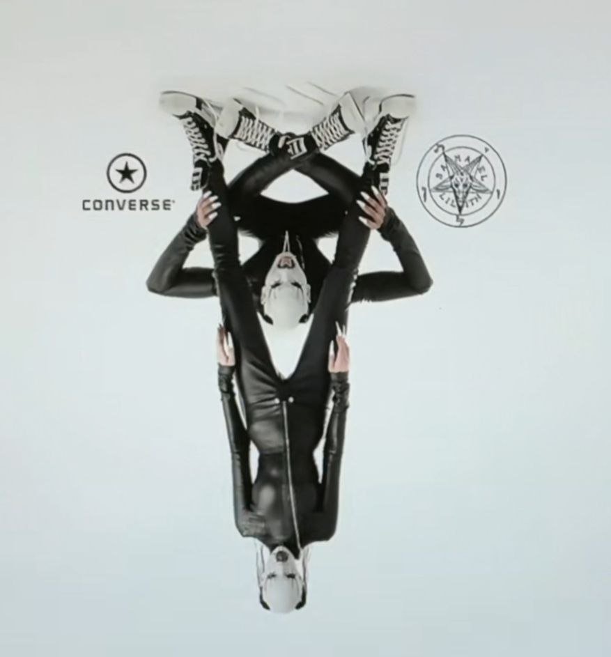 CarlvallerBlanc's tweet photo. Hace tiempo que lo venimos avisando.

Converse.

Pero somos conspiranoicos... https://t.co/VKGiGyFk4x
