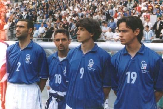 90sfootball's tweet photo. Giuseppe Bergomi, Roberto Baggio, Demetrio Albertini and Pippo Inzaghi 🇮🇹 https://t.co/3cJN3AcJ6Y
