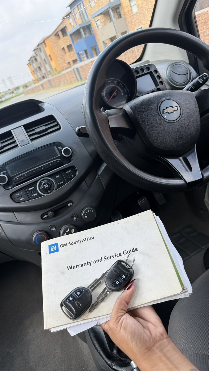 kodi_the_queen's tweet photo. Spark Chevrolet best for daily use Bolt/inDrive/Mrd.                                                                                      
Radio/bluetooth/aux/usb
Heater/aircon💯 
Partial service history 💯 
Model 2010
R55k ☑️ text me on 0629019544/0631555896
#Adhoc #Extrasmooth https://t.co/6eiQj5ea73