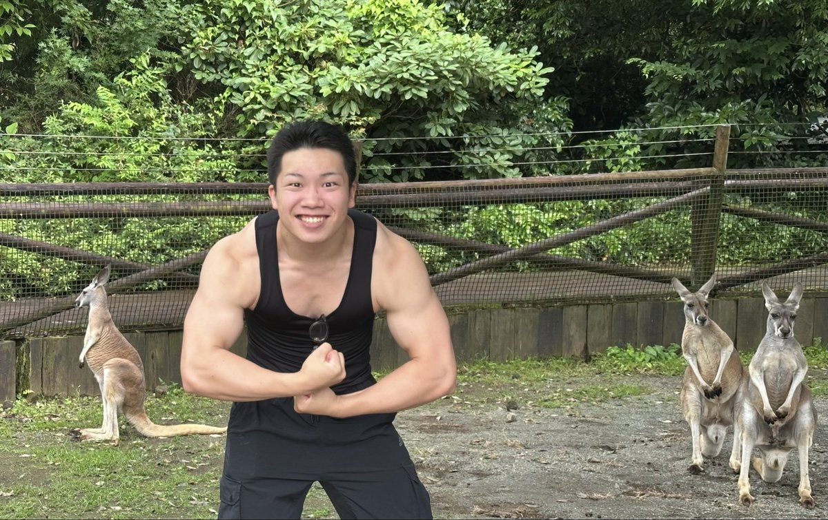 MK60_muscle's tweet photo. マトモな精神状態ではない男、勤務中 https://t.co/VQD1RzUJ8r
