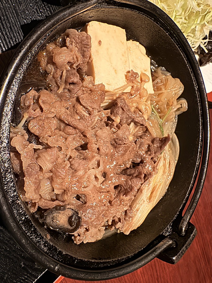 dear_rain_dqx's tweet photo. 今日は誕生日🎂

中秋の名月だし、ご当地ブランド牛のディナーだし、最高の旅でーす✨（シーサーちゃん風） https://t.co/3rRULlzhIh