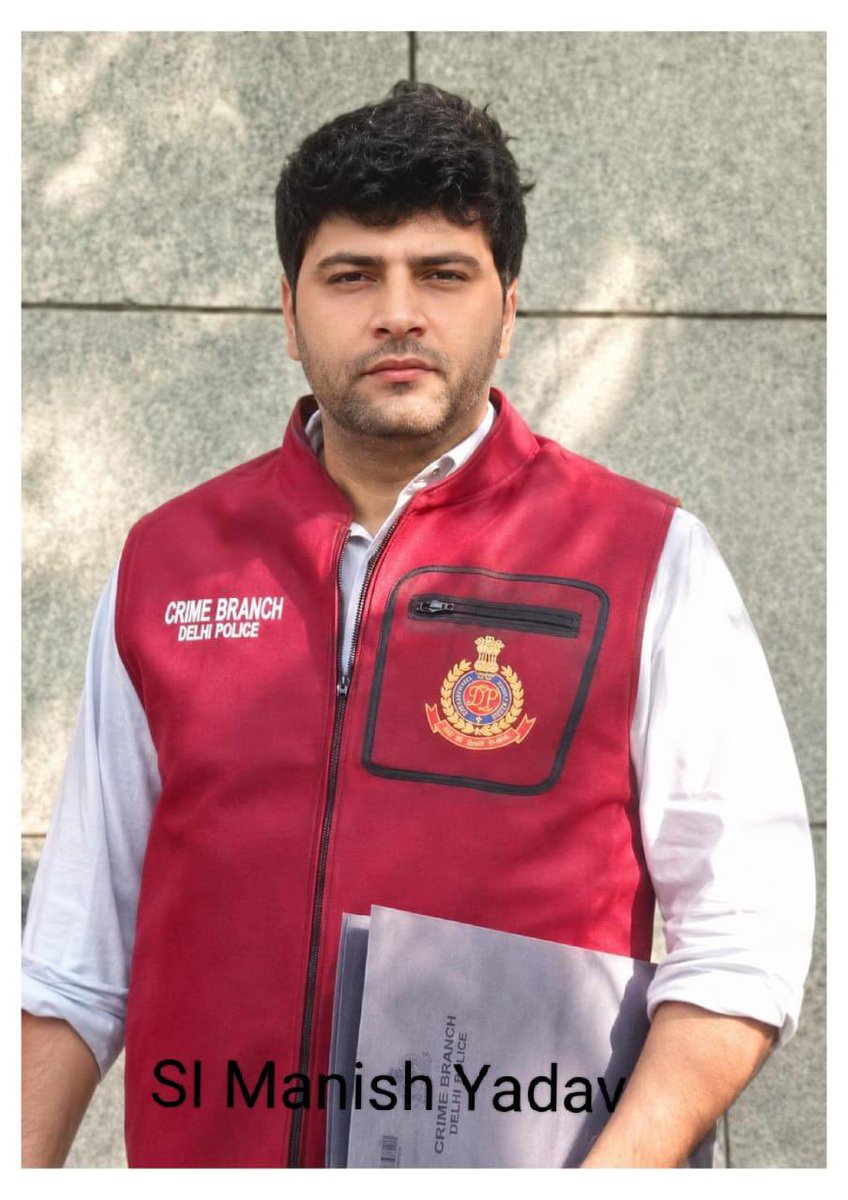 CrimeBranchDP's tweet photo. 🚨🔥 9-YEAR EVASION ENDS — DECLARED PROCLAIMED OFFENDER NABBED FROM RANCHI! 👮‍♂️

🎯 WR-II, Crime Branch, Delhi apprehended a Patna-based gangster & declared Proclaimed Offender wanted in an Arms Act case of PS Special Cell, Delhi.
🔎 Declared PO in 2018 after evading arrest/trial; traced to Ranchi, Jharkhand through secret information, technical surveillance & field intelligence.
⚡ Member of Pinku Chaudhary gang, with 16+ serious criminal cases in Bihar, including murder, robbery, dacoity & Arms Act cases.

💪 Successful operation led by Insp. Gautam Malik, under ACP Raj Pal Dabas and under the supervision of DCP Sh. Harsh Indora

🚨🔥 9 साल की फरारी का अंत — रांची से घोषित अपराधी गिरफ्तार! 👮‍♂️

🎯 WR-II, क्राइम ब्रांच, दिल्ली ने पटना निवासी एक गैंगस्टर एवं घोषित अपराधी को रांची, झारखंड से गिरफ्तार किया, जो थाना विशेष प्रकोष्ट, दिल्ली के Arms Act मामले में वांछित था।

🔎 वर्ष 2018 में गिरफ्तारी एवं ट्रायल से बचने के कारण उसे घोषित अपराधी घोषित किया गया था। गुप्त सूचना, तकनीकी निगरानी एवं फील्ड इंटेलिजेंस के माध्यम से उसकी लोकेशन रांची में ट्रेस की गई।

⚡ आरोपी पिंकू चौधरी गैंग का सदस्य है तथा बिहार में हत्या, लूट, डकैती एवं Arms Act सहित 16 से अधिक गंभीर आपराधिक मामलों में संलिप्त रहा है।

💪 सफल ऑपरेशन: इंस्पेक्टर गौतम मलिक के नेतृत्व में, ACP राजपाल डबास के निर्देशन एवं DCP श्री हर्ष इंदौरा की समग्र निगरानी में कार्रवाई को अंजाम दिया गया।

https://t.co/NpiCAw841H

#DelhiPolice
#CrimeBranch

@LtGovDelhi 
@DelhiPolice 
@CPDelhi