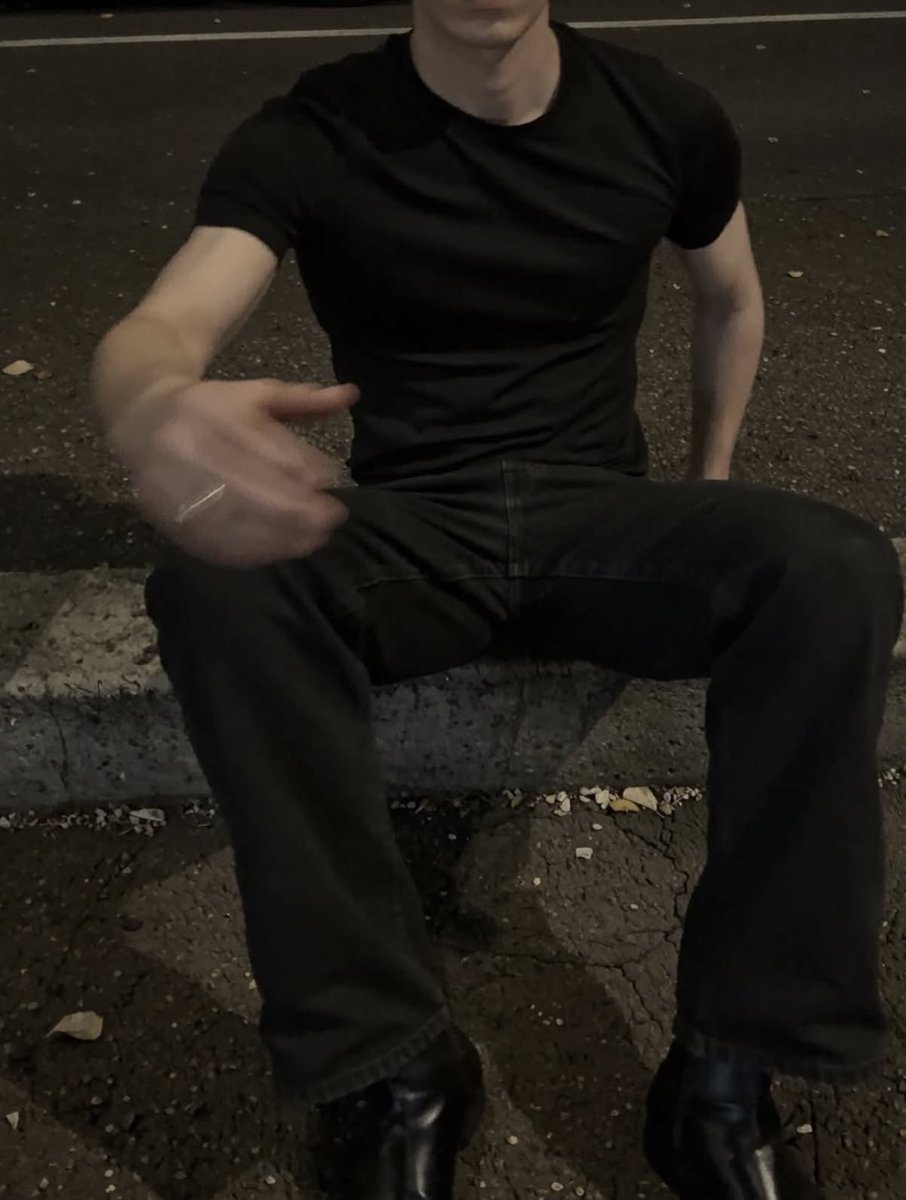 stopraycist's tweet photo. fomo. https://t.co/2EIHf8d2Em