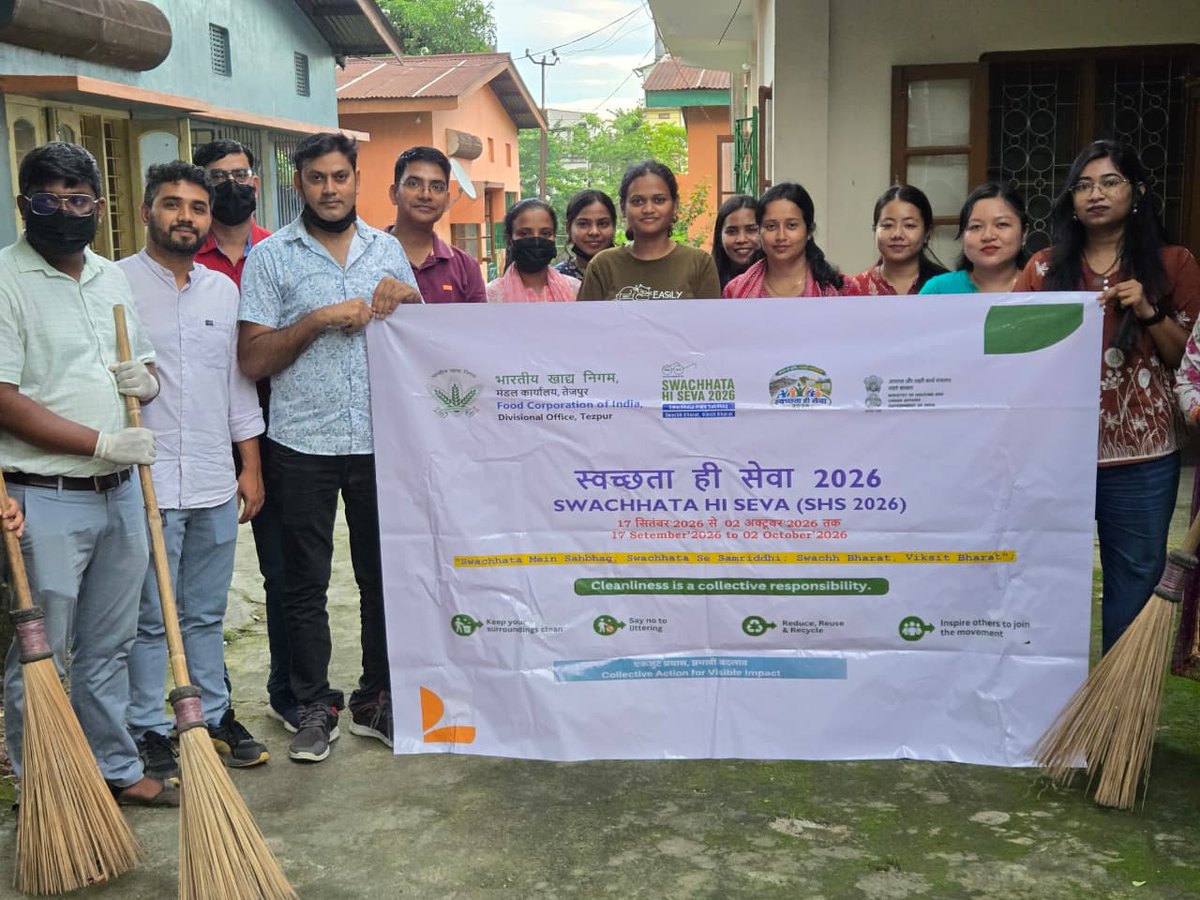 DoTezpur's tweet photo. @AssamFci 
मंडल कार्यालय के अधिकारियों एवं कर्मचारियों ने “स्वच्छता ही सेवा 2026” अभियान के अंतर्गत स्वच्छता अभियान में घर-घर जाकर  और नागरिकों की भागीदारी के जागरूकता कार्यक्रम उत्साहपूर्वक सहभागिता की। स्वच्छता में सहभागिता, स्वच्छ भारत, विकसित भारत की प्रतिबद्धता-ओर एक कदमI https://t.co/P9wK3Lqmkf