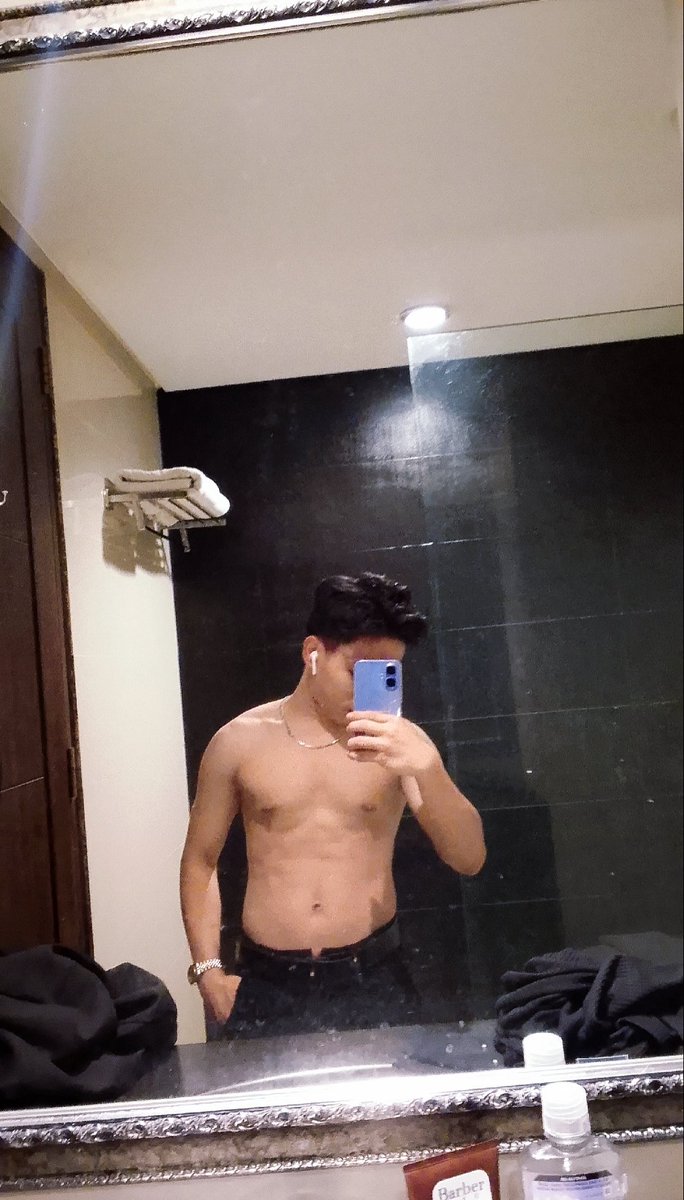 Faren0101's tweet photo. Hallo @PlatinumGigolo
Nama: Faren
Umur: 21th
Tb/Bb: 165/52
Good looking 
Tinggi, bersih, good attitude
FOTO DM ME ✉️
JABODETABEK
https://t.co/puLhhOCsxi

#gigolojakarta #gigolojakpus #gigolojakbar #tantekesepian #tantesange #gigolo #gigoloindonesia #gigolobekasi #cowokbayaran https://t.co/uamiR9HcG4