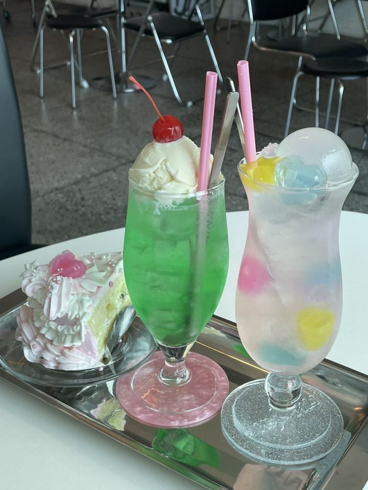 Berrymaji's tweet photo. Berrymaji drinks !
Yummyyyy 🥰 https://t.co/5CF4ihoMCt