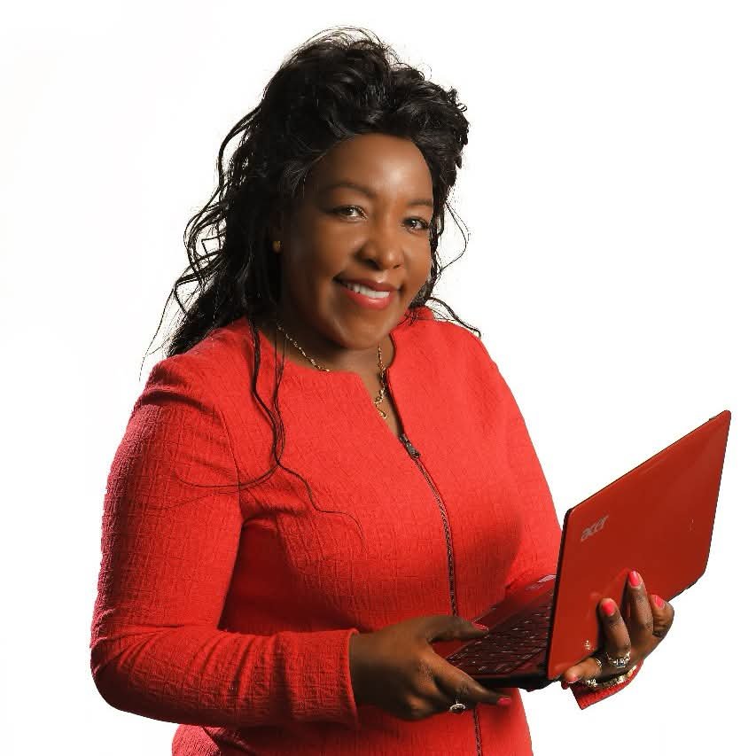 Ice_Queeeen's tweet photo. Building trust through practical solutions has earned Agnes Kagure a leading spot in discussions about influential women in governance. #KagureTopFemaleLeader. https://t.co/CrnRzFAAME