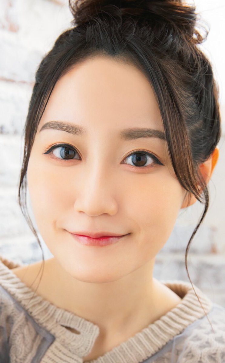 sakura_cc0622's tweet photo. 小倉唯裏ファンクラブ1年に2度夏冬ファン感が開催され30人限定で唯と性行為出来る
ファン感なので唯は言いなり何してもok勿論全員唯を孕ませる為に中出し一択
1人ずつ相手した後は自由。3p二穴なんでもあり。制限時間は1日？男達は獣のように小倉唯を犯し続ける
夏が終われば冬…孕むまで終わらない… https://t.co/8ai5BTwpXz