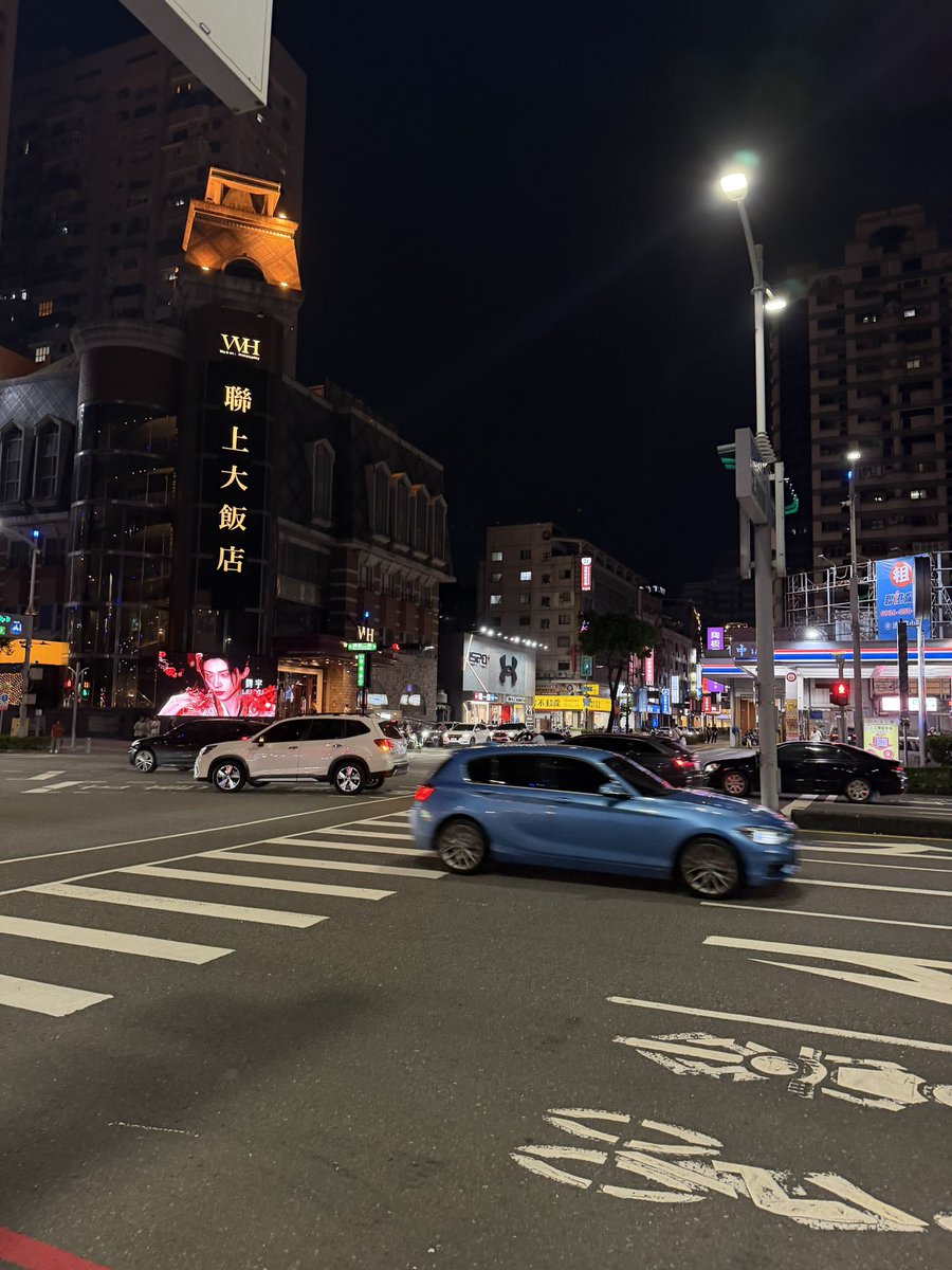 ukunss's tweet photo. 자만추보다 도파민 상승이 압도한 섹쉬푸드.. https://t.co/BYQM5eUs3g