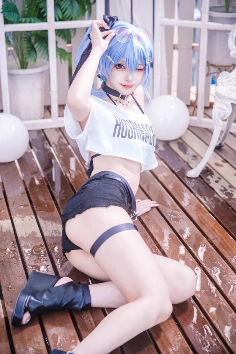 riha_amase's tweet photo. 星街すいせい☄cos
ホロドリ水着🏖✨

#ホロクル12th https://t.co/w44T5eXYz9