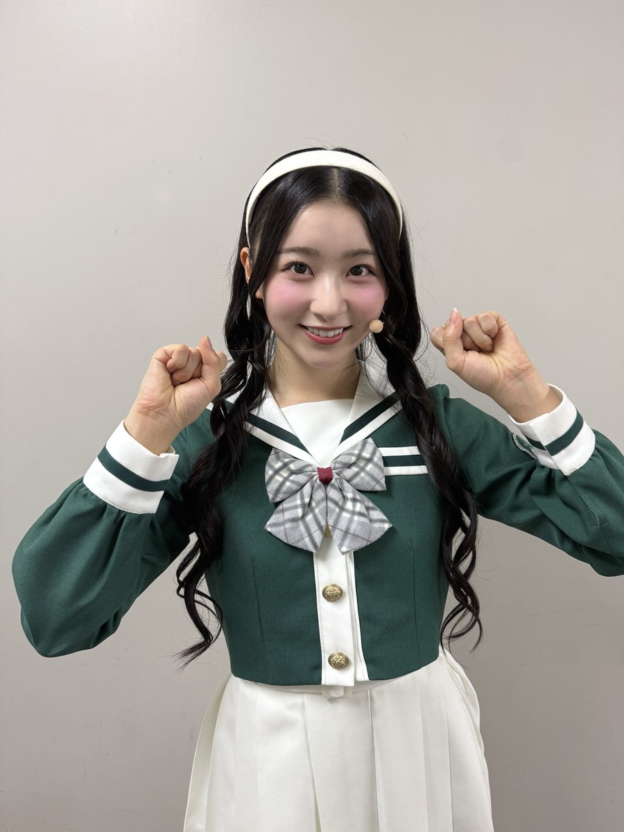 julia_an115's tweet photo. #スクールアイドルミュージカル
6日目ありがとうございました✨

平日なのにも関わらず
大勢の方が会いにきてくださり本当に嬉しかったです💞

スクミュの世界で生きられるのも
あと一日。
全力で頑張ります！！

よろしくお願いします！

#スクミュ #lovelive https://t.co/zcVJIumOyp