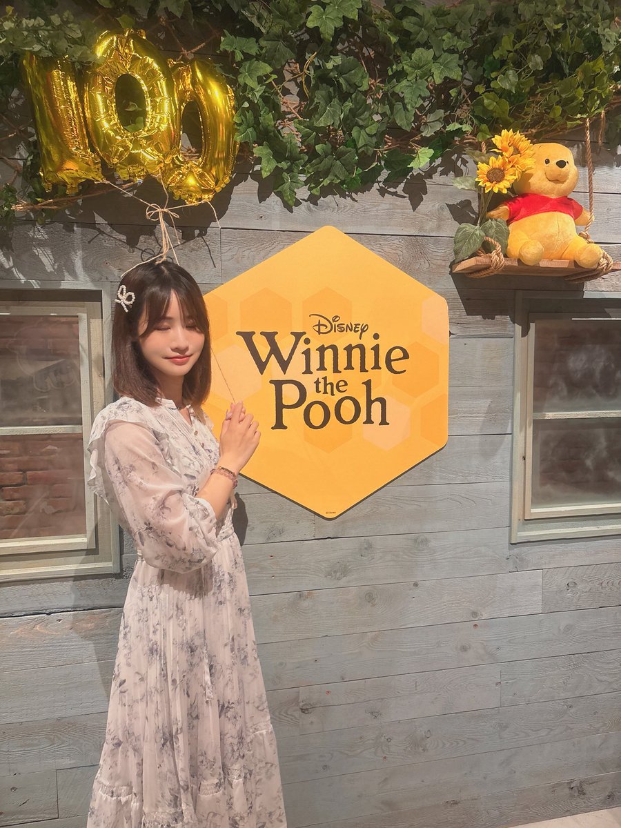 Nagisaaama's tweet photo. 维尼熊居然已经作为迪士尼知名ip连任了100年了，那就祝它连任到150年吧～ https://t.co/VZWicbxMpl
